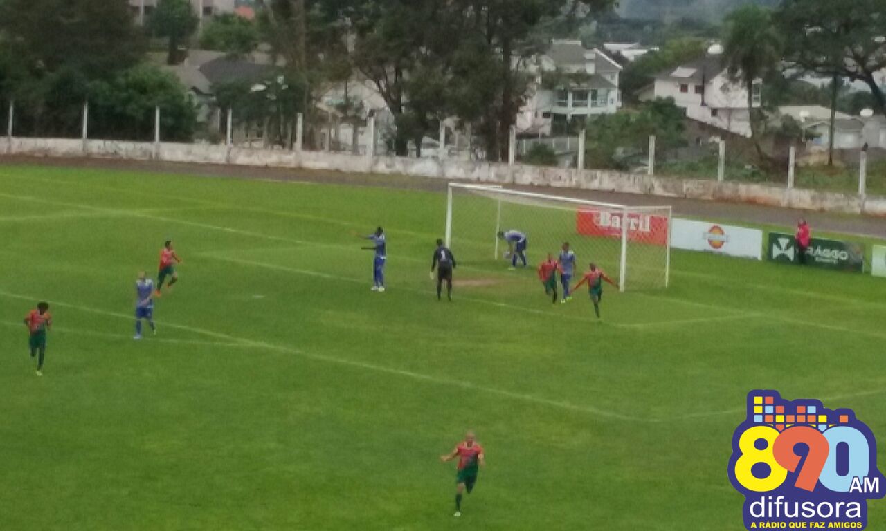 Esportivo saiu atrás do placar e foi buscar o resultado