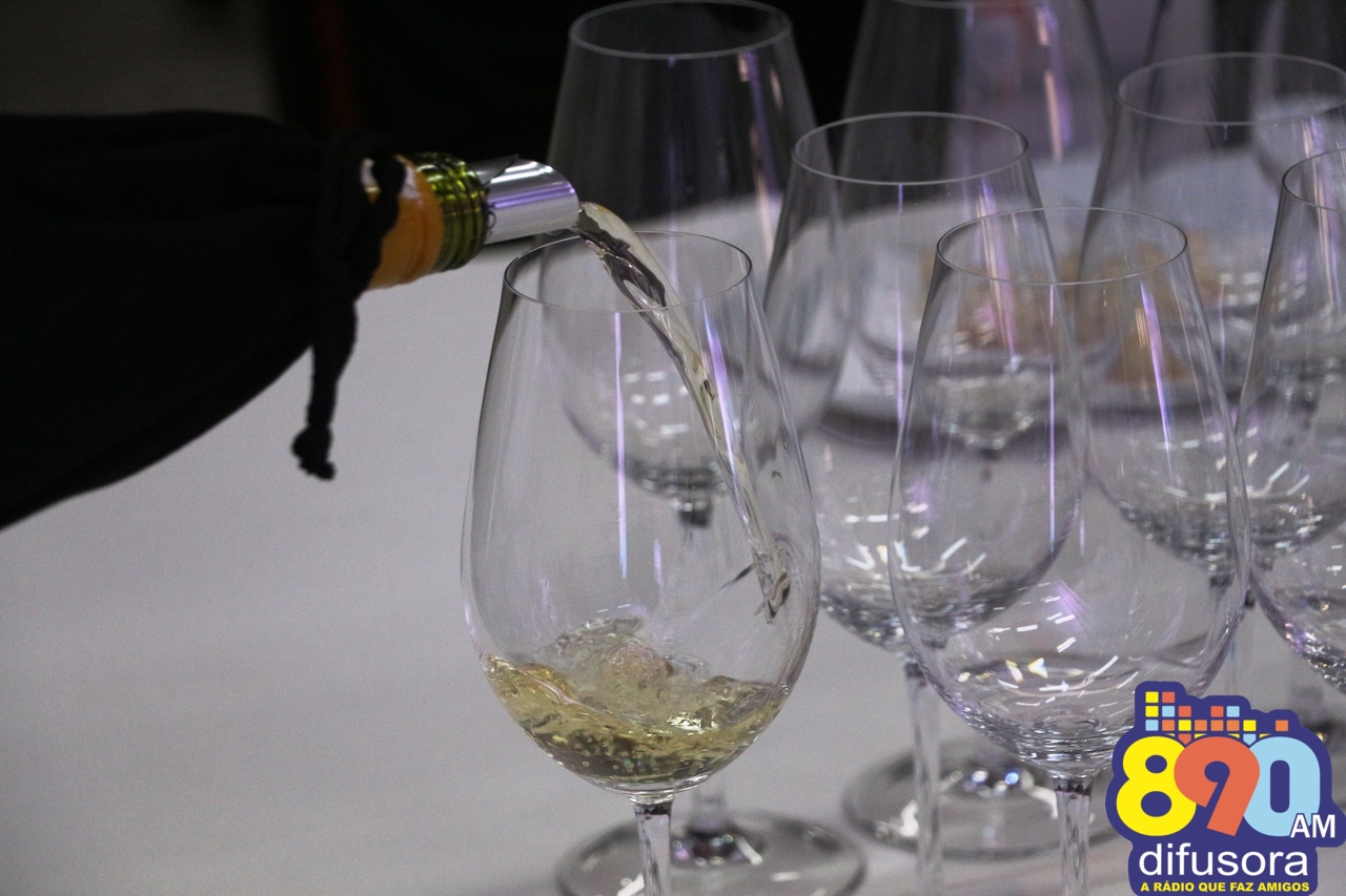 Campus Bento do IFRS terá minicursos de degustação na programação do Dia do Vinho