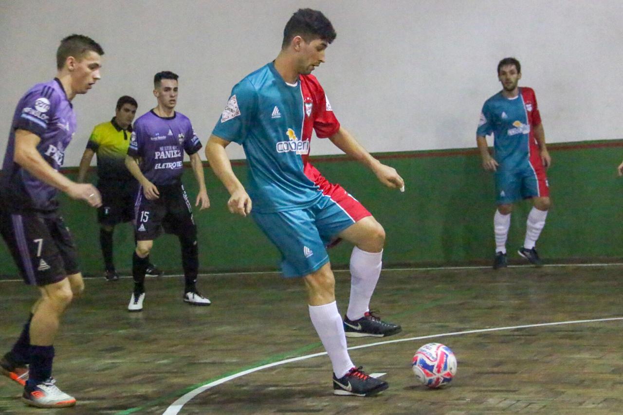Primeira rodada do Colonial de Futsal de Bento tem vitória dos atuais campeões e apenas um empate