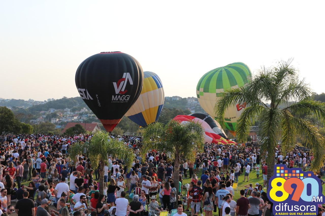 Festival de Balonismo reúne cerca de 20 mil pessoas em Bento