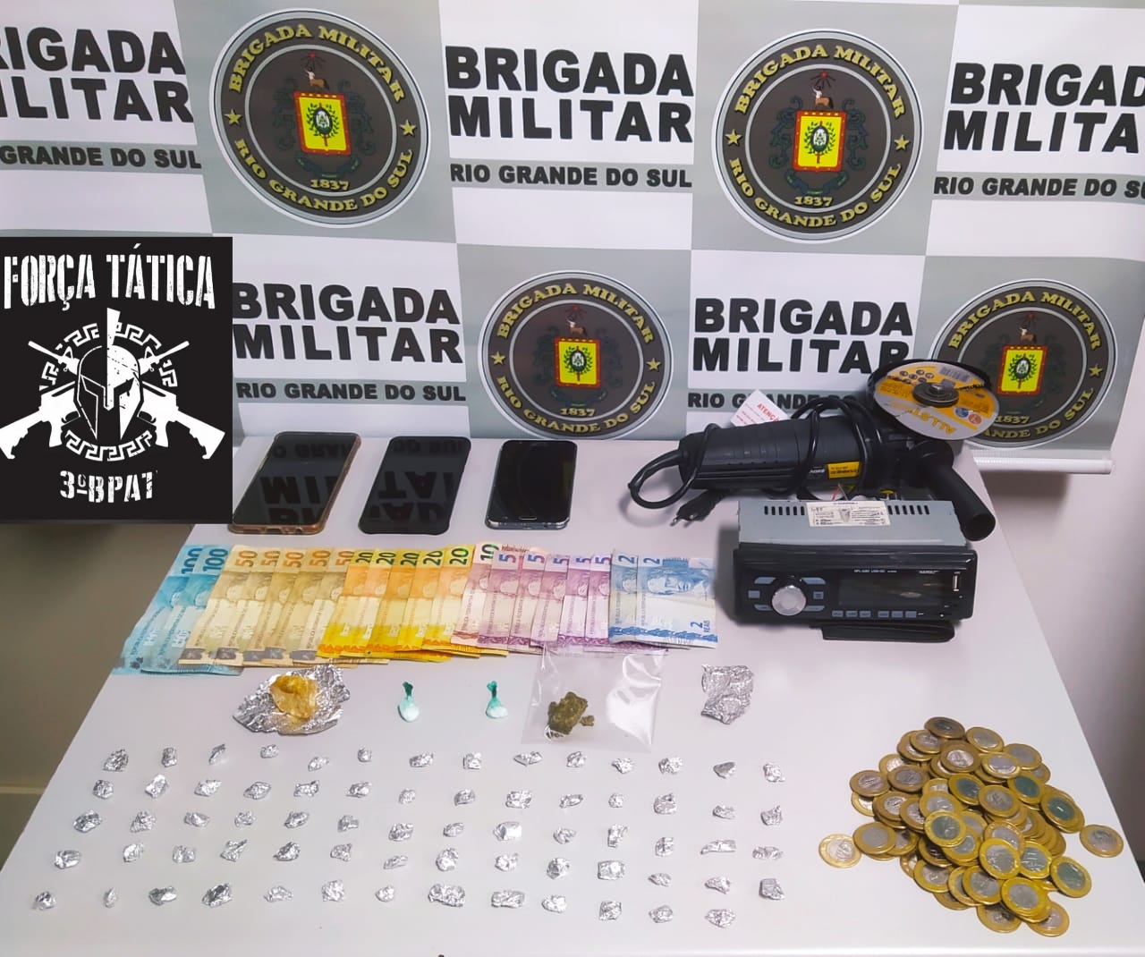 Força Tática da BM prende homem por tráfico de drogas em Veranópolis