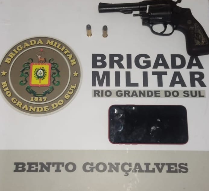 Força Tática prende homem por porte ilegal de arma de fogo no Progresso, em Bento