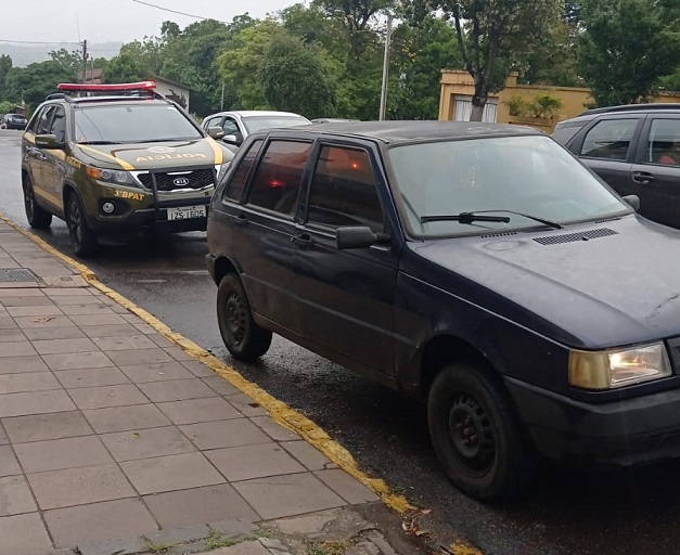 Brigada Militar prende em Bento indivíduo que havia furtado veículo em Nova Prata