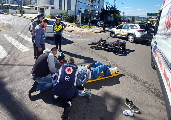 Motociclista fica ferido em acidente no Cidade Alta, em Bento