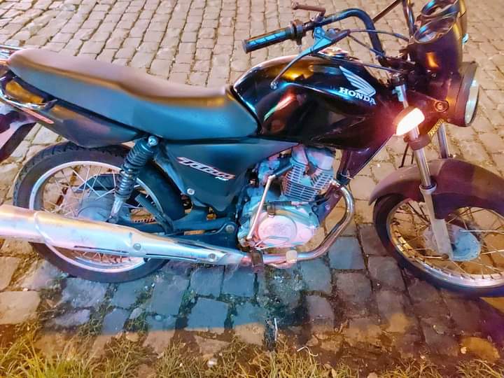 Motociclista fica ferida em acidente no Cidade Alta, em Bento Gonçalves