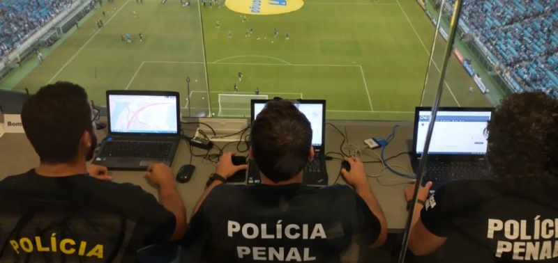 Trabalho da Divisão de Monitoramento Eletrônico da Susepe possibilita prisão durante jogo na Arena do Grêmio
