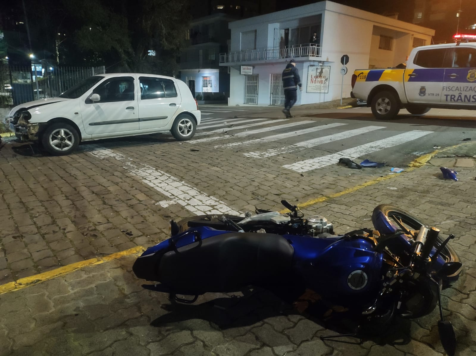 Motociclista fica ferido em acidente no Bairro São Francisco, em Bento Gonçalves