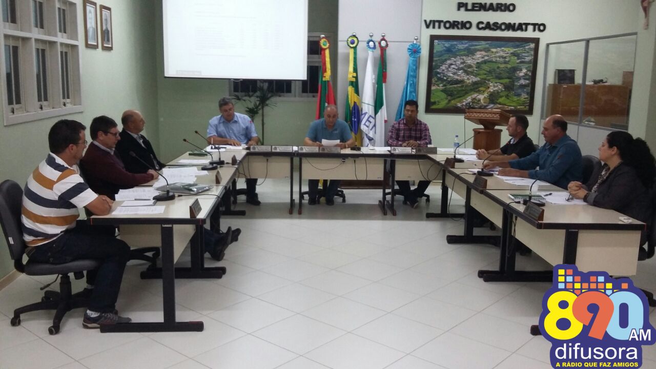 Vereadores de Monte Belo do Sul apreciam três projetos de lei na sessão desta terça-feira