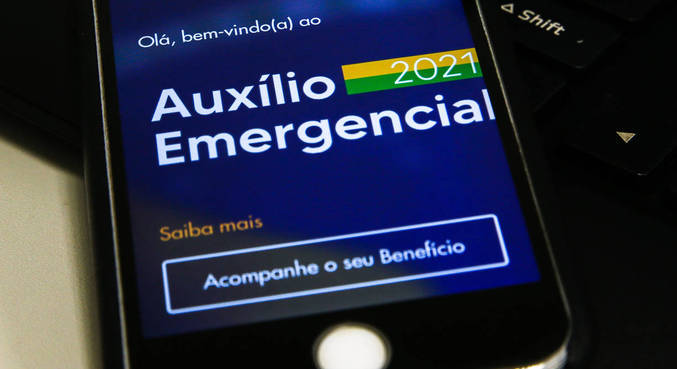 Auxílio emergencial teve R$ 54,7 bi pagos indevidamente, aponta TCU