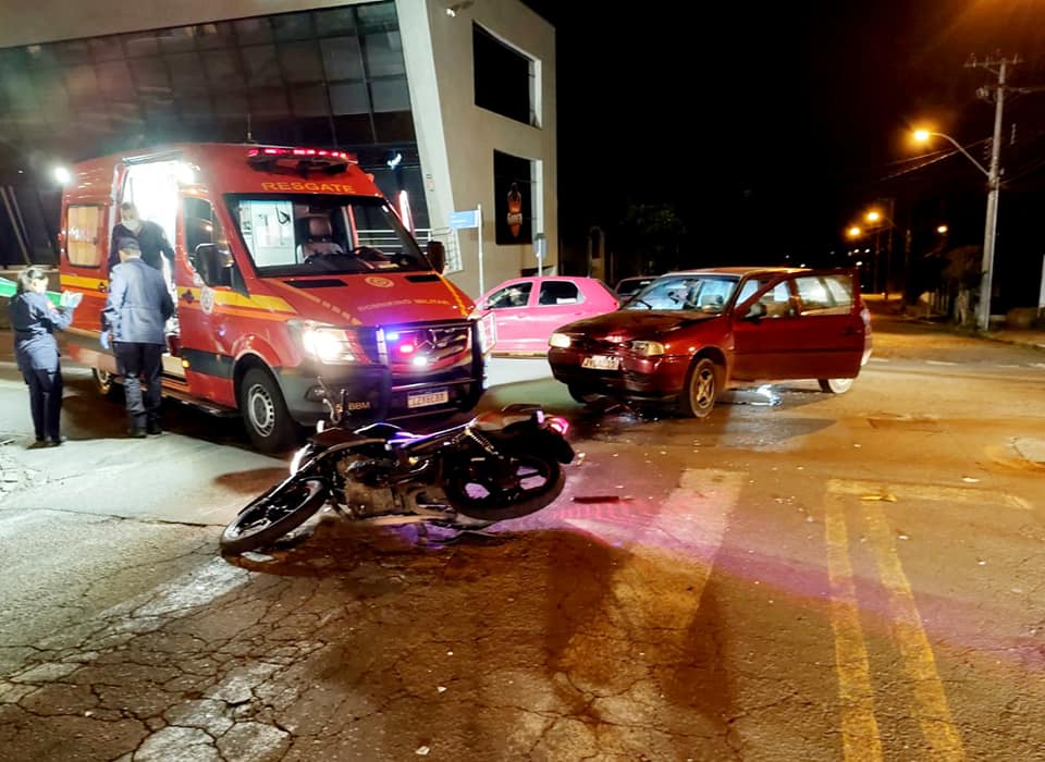 Motociclista fica ferido em acidente no Botafogo, em Bento