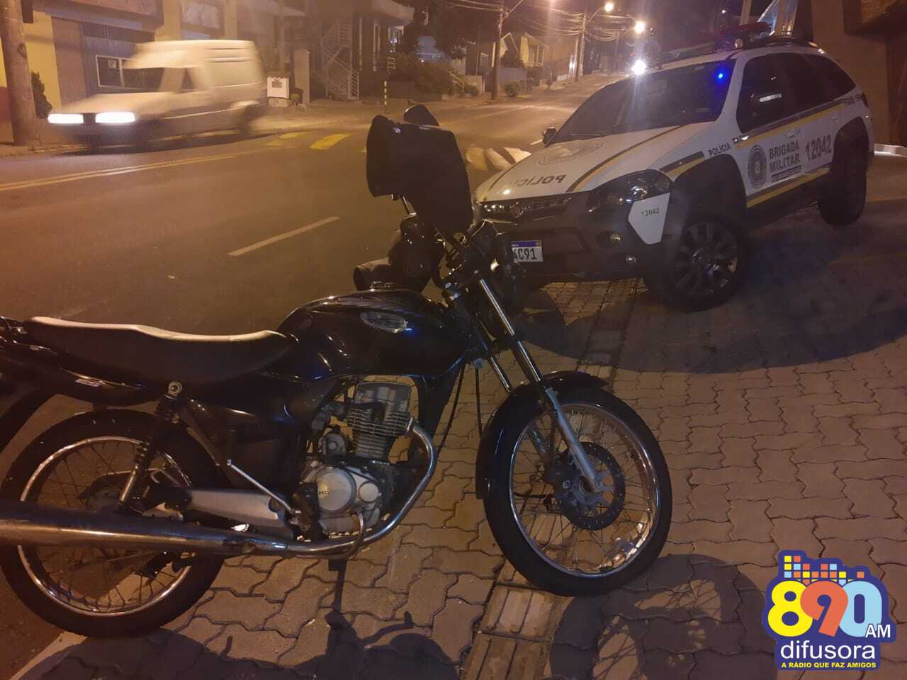 Acidente entre motocicletas deixa uma pessoa ferida no Cidade Alta, em Bento