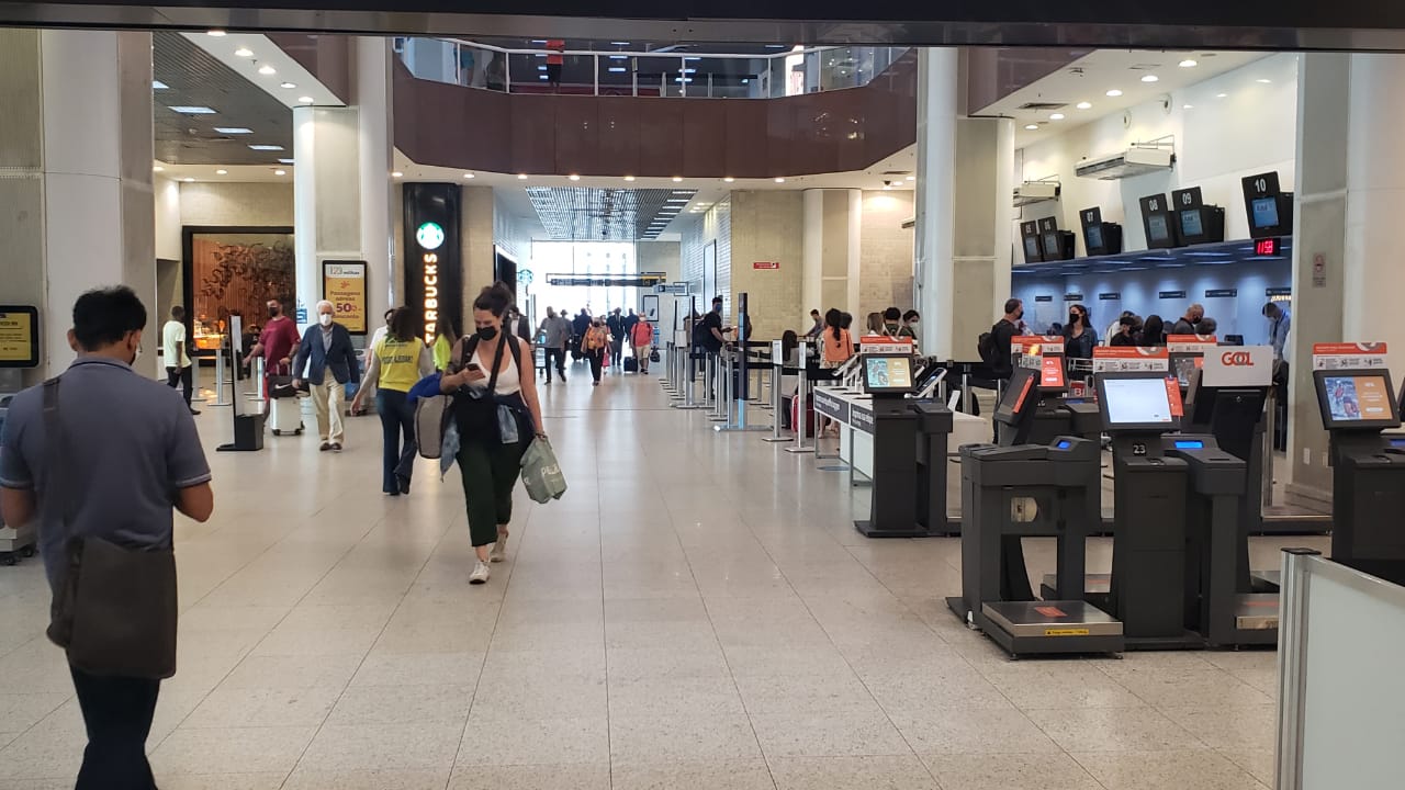 Aeroportos da Infraero devem movimentar 776 mil viajantes durando o feriado de 2 de novembro