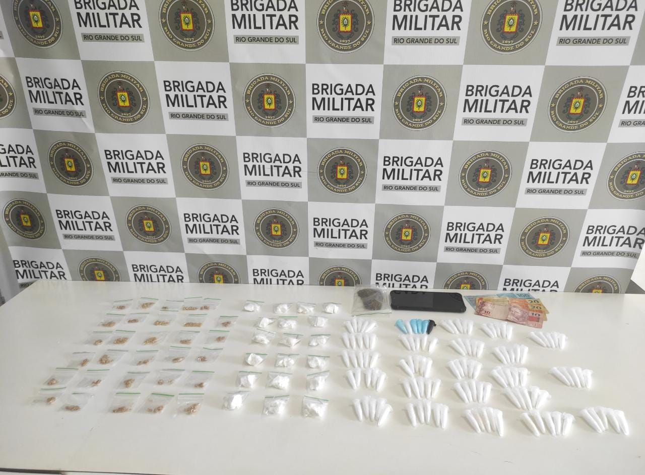 Brigada Militar prende homem por tráfico de drogas em Carlos Barbosa