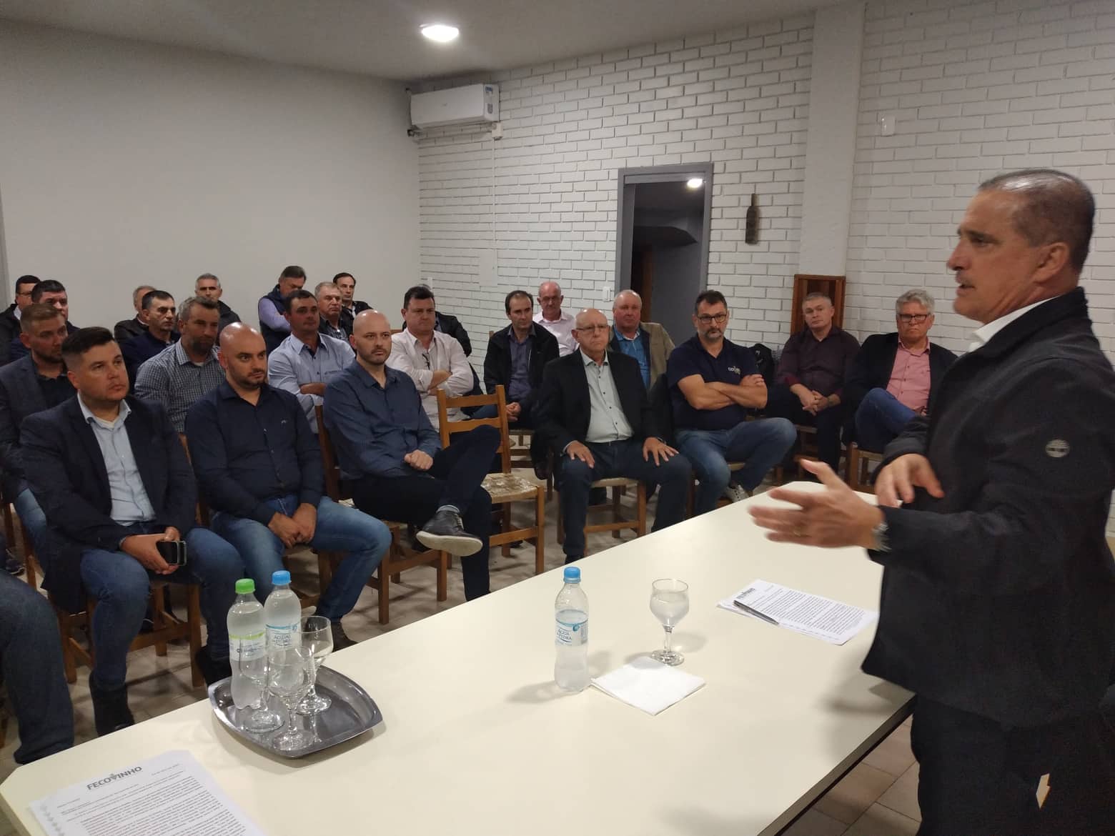 Fecovinho dá início a série de encontros com pré-candidatos ao Governo do RS