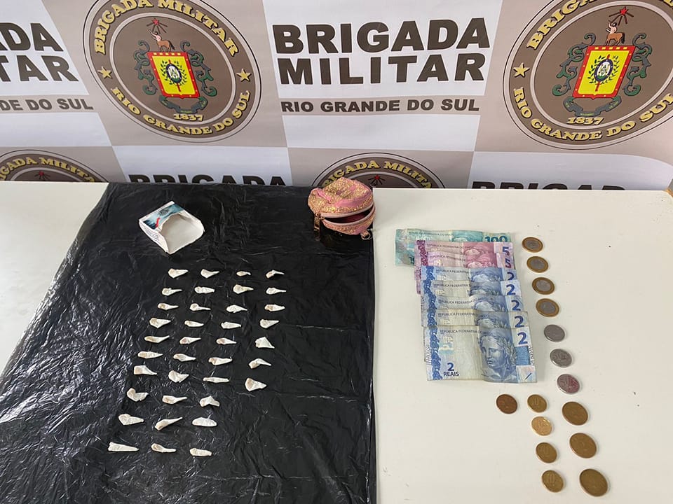 Brigada Militar prende mesma mulher em menos de 72 horas por tráfico de drogas em Farroupilha