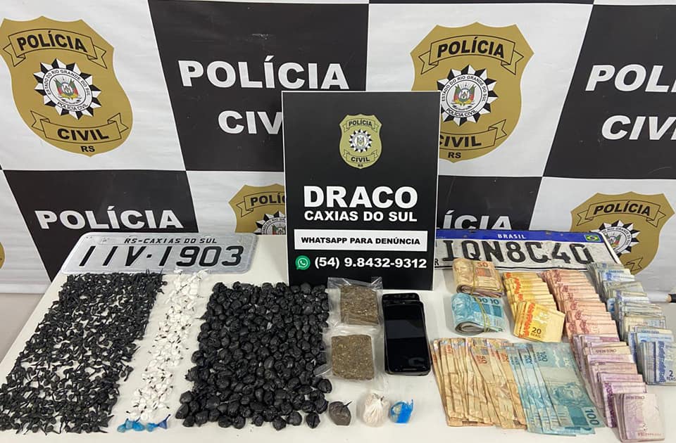 Polícia Civil prende casal acusado por tráfico de drogas na Serra