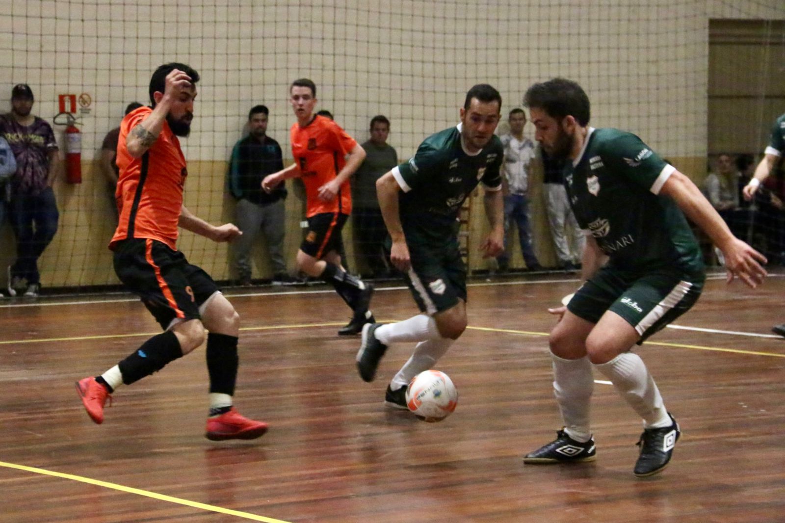 Colonial de Futsal: Confira os detalhes dos jogos de ida das quartas de final