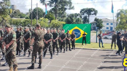 Solenidade de incorporação do efetivo 2024 apresenta 136 soldados no 6° BCOM, em Bento