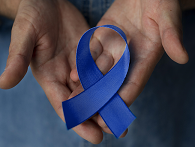 Março Azul Marinho: prevenção, sintomas e tratamento do câncer colorretal