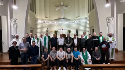 Segundo grupo de padres da Diocese de Caxias do Sul conclui retiro anual em São Leopoldo