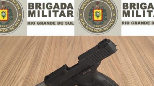 BRIGADA MILITAR APREENDE MENOR POR PORTE ILEGAL DE ARMA DE FOGO, EM CARLOS BARBOSA