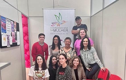 Coordenadoria da Mulher de Bento recebe comitiva do Centro Estadual de Referência da Mulher Vânia Araújo Machado