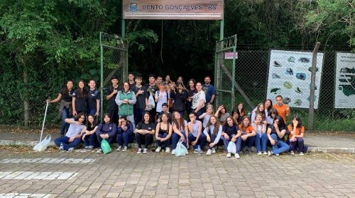 Estudantes da EMEF Egídio Fabris, em Bento, participam do Projeto Trilhas