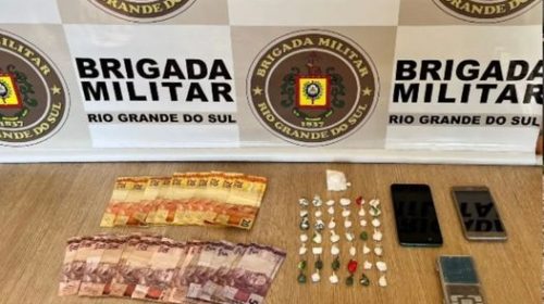 BRIGADA MILITAR PRENDE MULHER POR TRÁFICO DE DROGAS, EM GARIBALDI