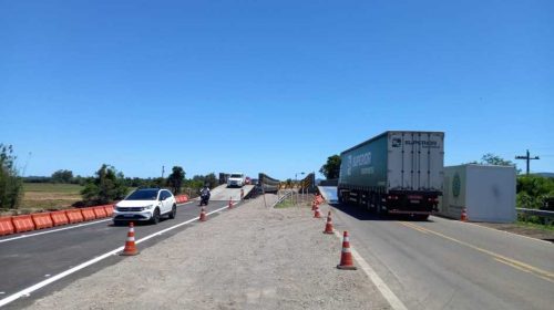 Segunda ponte provisória é instalada na RSC-287 para garantir mais fluidez na rodovia