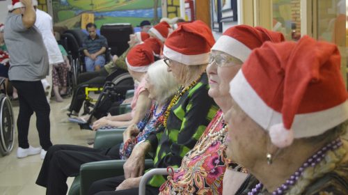 Natal do Lar do Ancião, de Bento, chega junto com a campanha “Adote um Bom Velhinho”