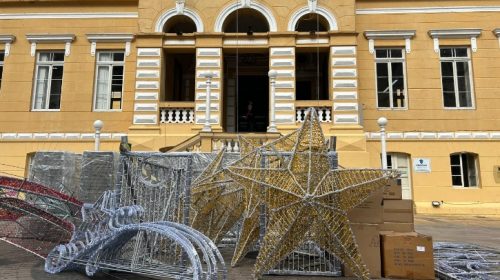 Natal Bento 2024: decoração começa a ser instalada na área central