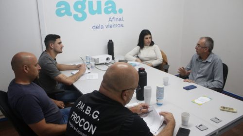 Prefeitura realiza reunião com corsan para tratar sobre o abastecimento de água nos bairros