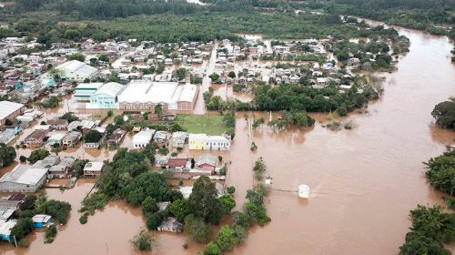 Lei que libera R$ 2 bi para o Rio Grande do Sul é promulgada