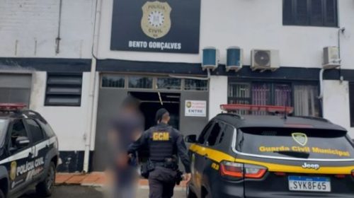 GUARDA CIVIL MUNICIPAL PRENDE HOMEM COM MANDADO DE PRISÃO EM ABERTO, EM BENTO GONÇALVES