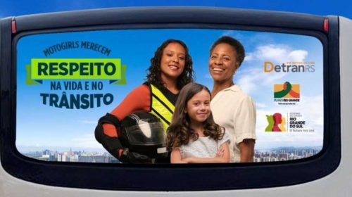 Campanha do DetranRS chama a atenção para motofretistas