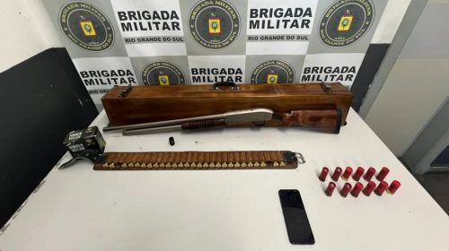 BRIGADA MILITAR PRENDE HOMEM POR DISPAROS DE ARMA DE FOGO, EM CAXIAS DO SUL