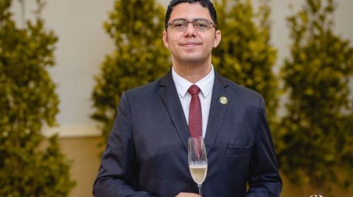 Sommelier brasileiro é reconhecido como “estrela mundial” e representará o Brasil em concurso internacional