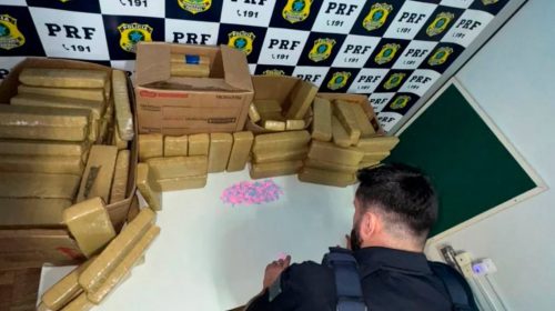 PRF apreende quase mil comprimidos de Ecstasy e 76 quilos de maconha após perseguição, em Caxias do Sul