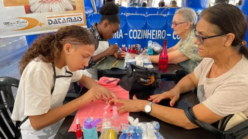 Bento por Elas contou com serviços, conhecimentos e entretenimento para as mulheres