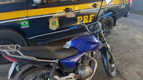 PRF PRENDE MOTOCICLISTA FORAGIDO DA JUSTIÇA POR TRÁFICO DE DROGAS, EM VACARIA