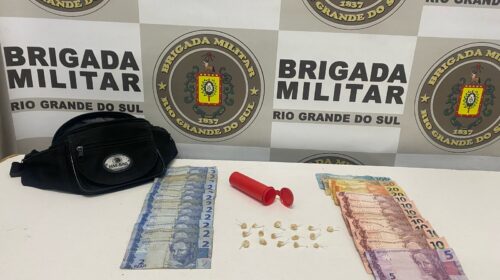 BRIGADA MILITAR PRENDE HOMEM POR TRÁFICO DE DROGAS NO BAIRRO INDUSTRIAL, EM FARROUPILHA