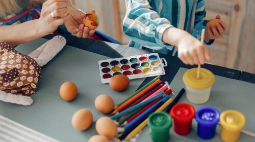 Pediatra da Unimed Serra Gaúcha alerta para o consumo de doces na Páscoa
