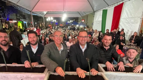 Plantio de videiras oriundas da Itália marca celebração dos 150 anos da imigração na Via Del Vino