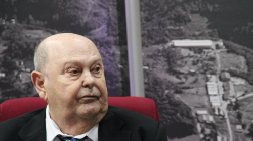Olmes Pértile recebe o Título de Cidadão de Bento Gonçalves da Câmara Municipal