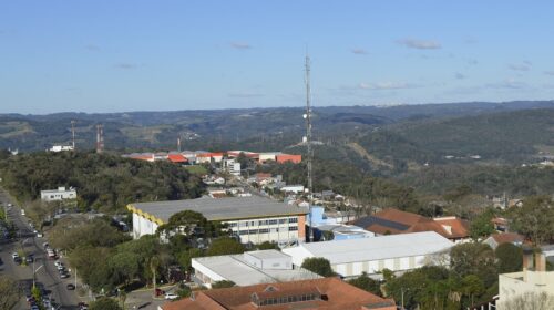 Bento Gonçalves retoma saldo positivo de empregos em abril