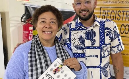 Livro “Registro da Cor” é lançado em Bento Gonçalves