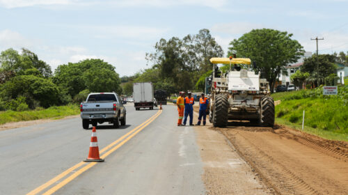 Motoristas devem redobrar a atenção em rodovias com obras a partir desta segunda-feira