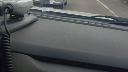 POLICIAIS DO COMANDO RODOVIÁRIO DA BRIGADA MILITAR PRENDEM HOMEM E RECUPERAM VEÍCULO FURTADO, EM FARROUPILHA
