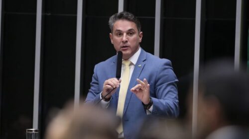 Câmara aprova projeto que suspende aumento do IOF   Fonte: Agência Câmara de Notícias