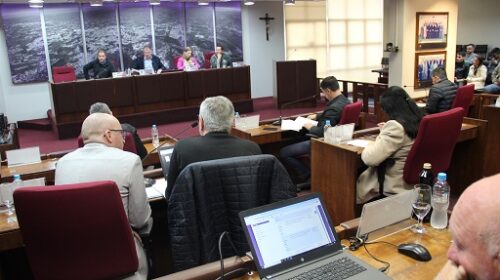Contrato de concessão do transporte público por até dois anos é aprovado na Câmara Municipal de Bento